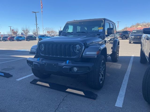 Used 2024 Jeep Wrangler Unlimited w/ Convenience Group image 1