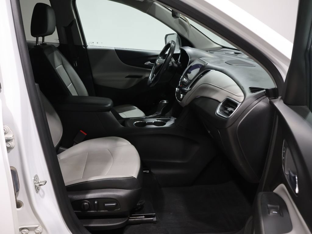 Used 2019 Chevrolet Equinox Premier image 24