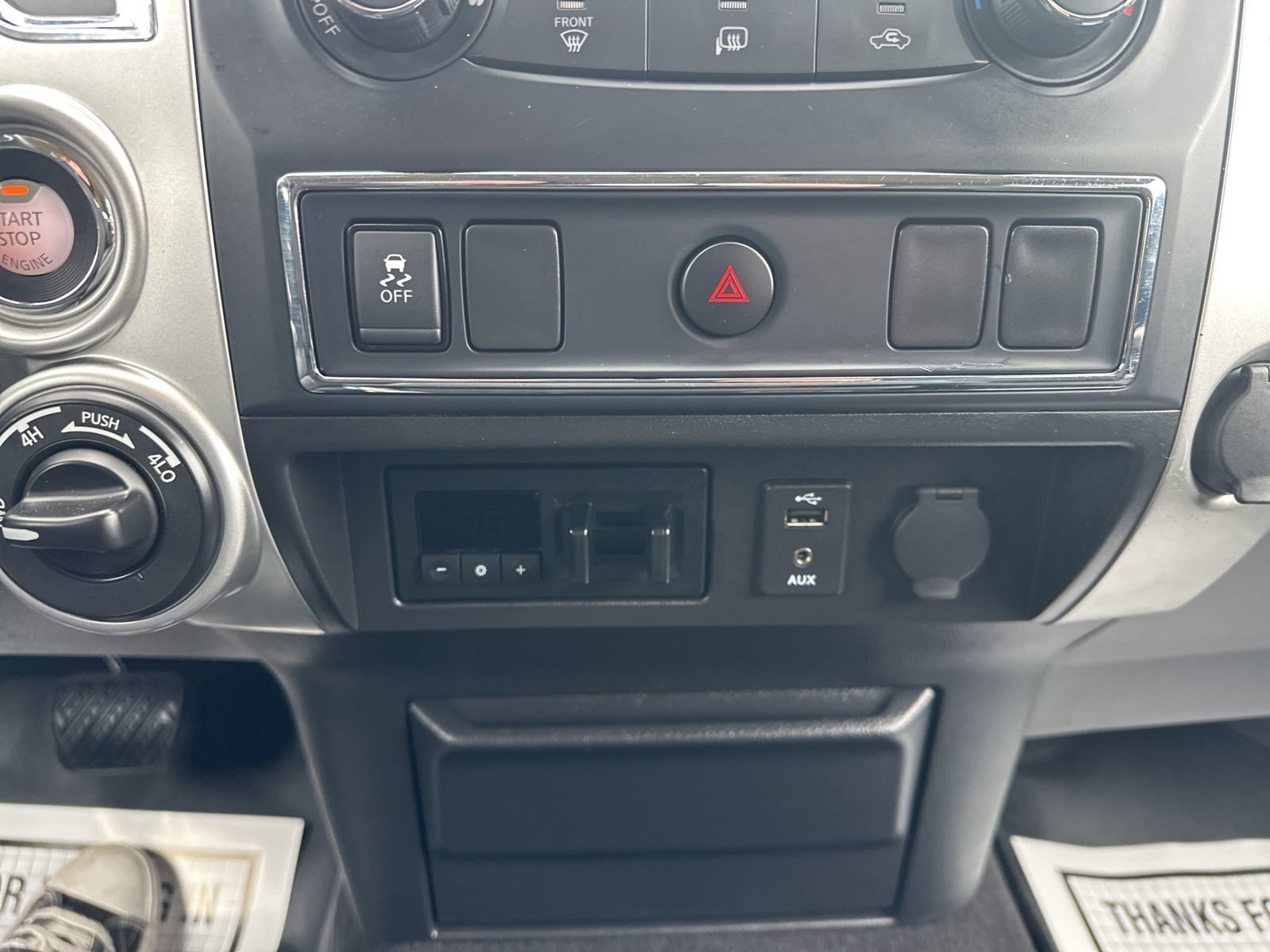 Used 2017 Nissan Titan SV AWD/4WD image 53