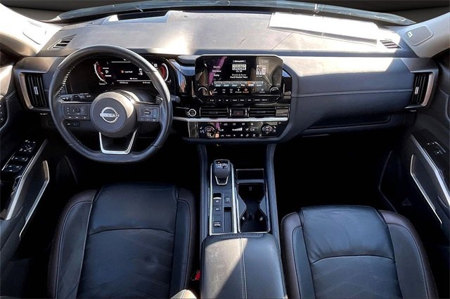 Certified 2023 Nissan Pathfinder Platinum w/ Lighting Package (N93) image 14