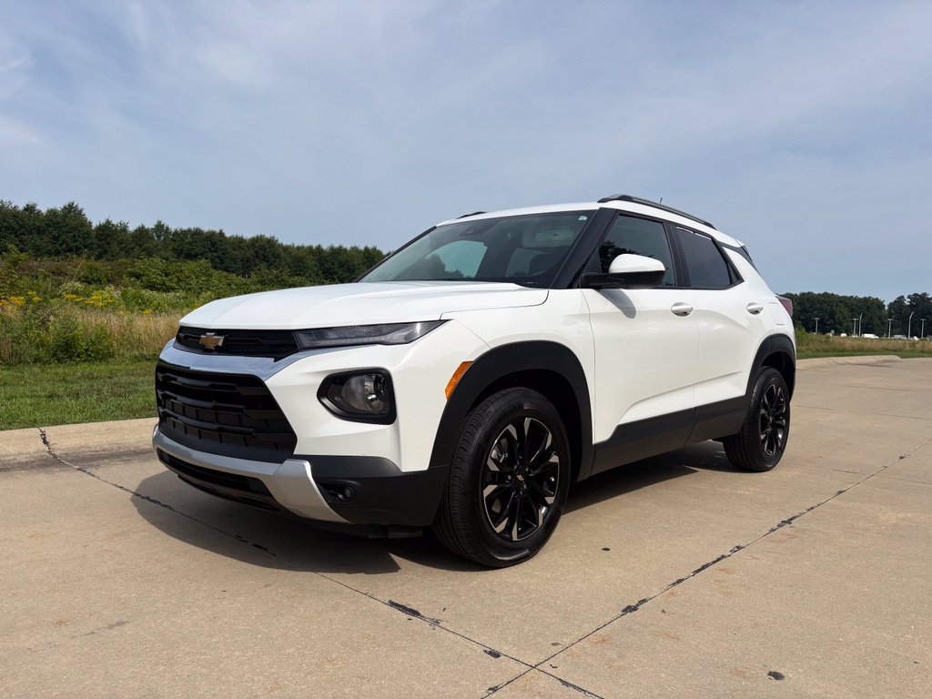 Used 2023 Chevrolet TrailBlazer LT w/ Convenience Package
