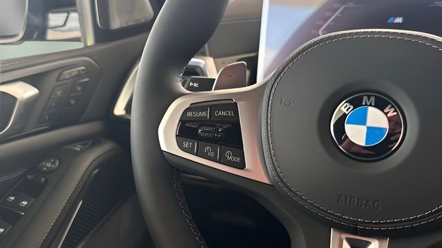 Used 2026 BMW X7 M60i image 72