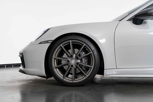 Used 2024 Porsche 911 Carrera T image 12