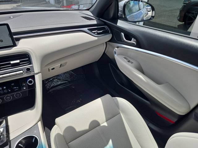Used 2025 Genesis G70 2.5T AWD/4WD image 14