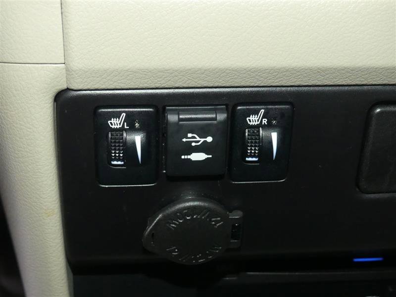 Used 2018 Toyota Sienna XLE Premium AWD/4WD image 40