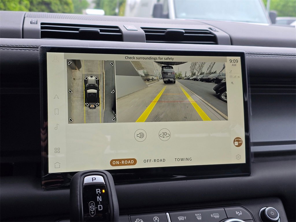 New 2025 Land Rover Defender 90 V8 image 13