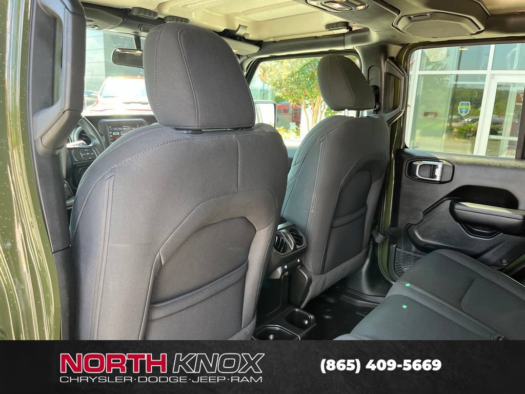 Used 2021 Jeep Gladiator Sport AWD/4WD image 15