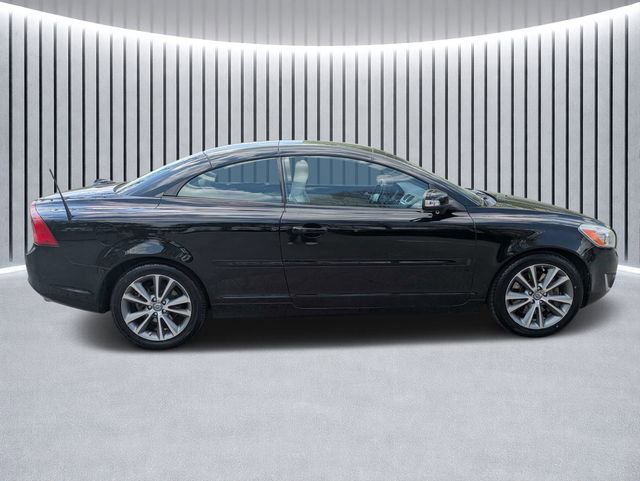 Used 2013 Volvo C70 T5 FWD image 2