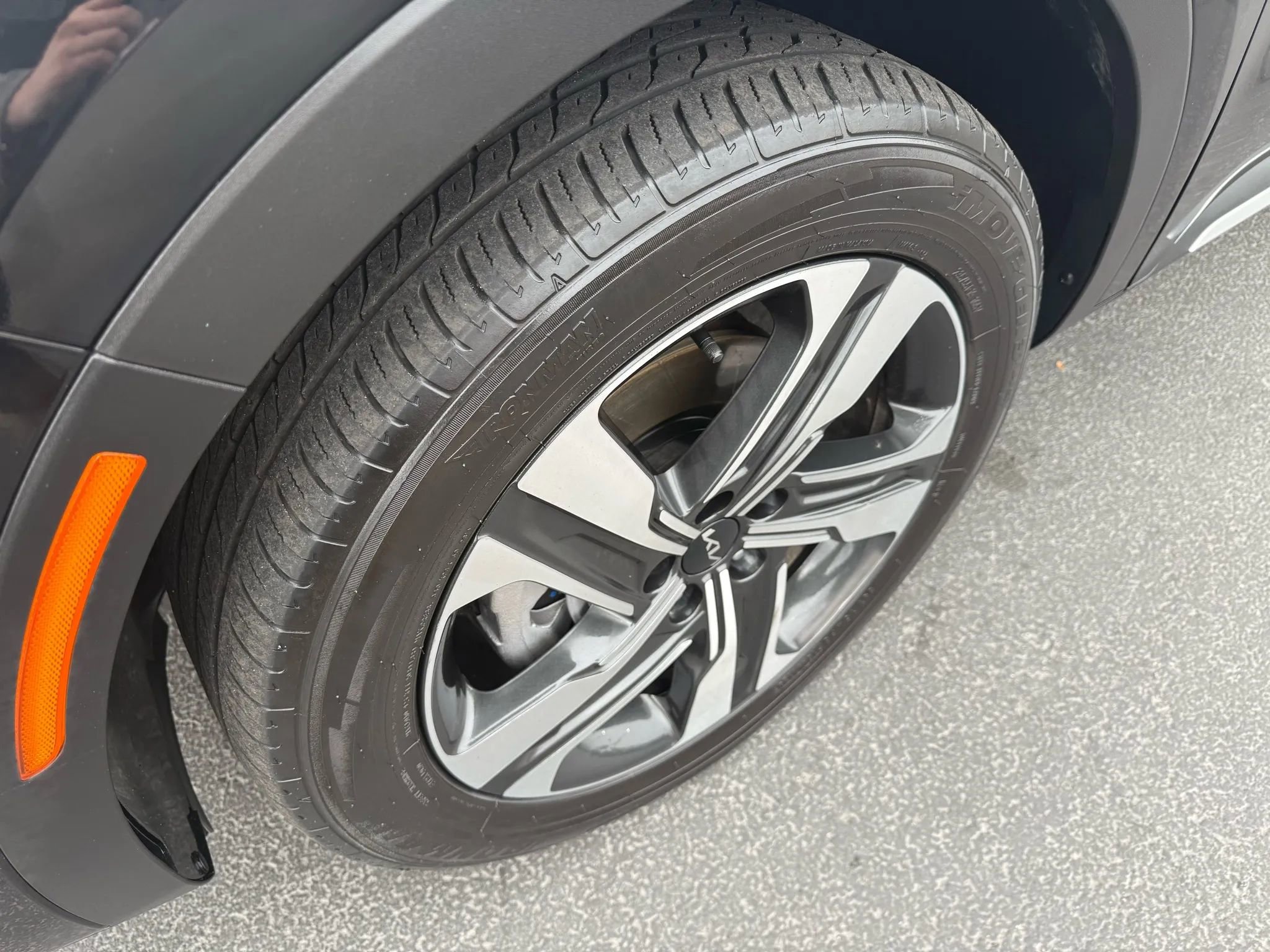 Used 2023 Kia Sorento SX Prestige image 9