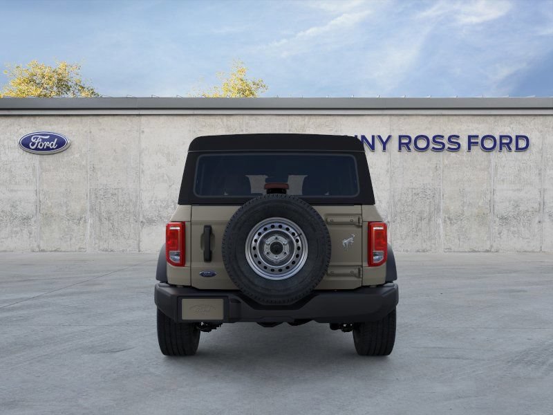 New 2025 Ford Bronco 4-Door AWD/4WD image 5