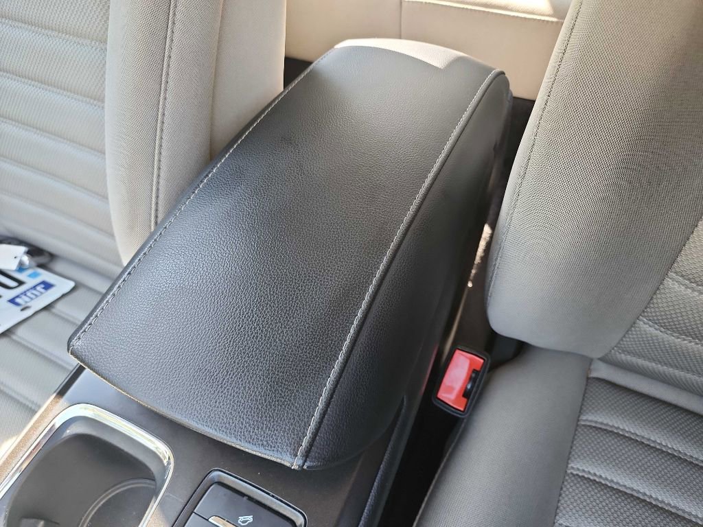 Used 2018 Ford Fusion S image 26