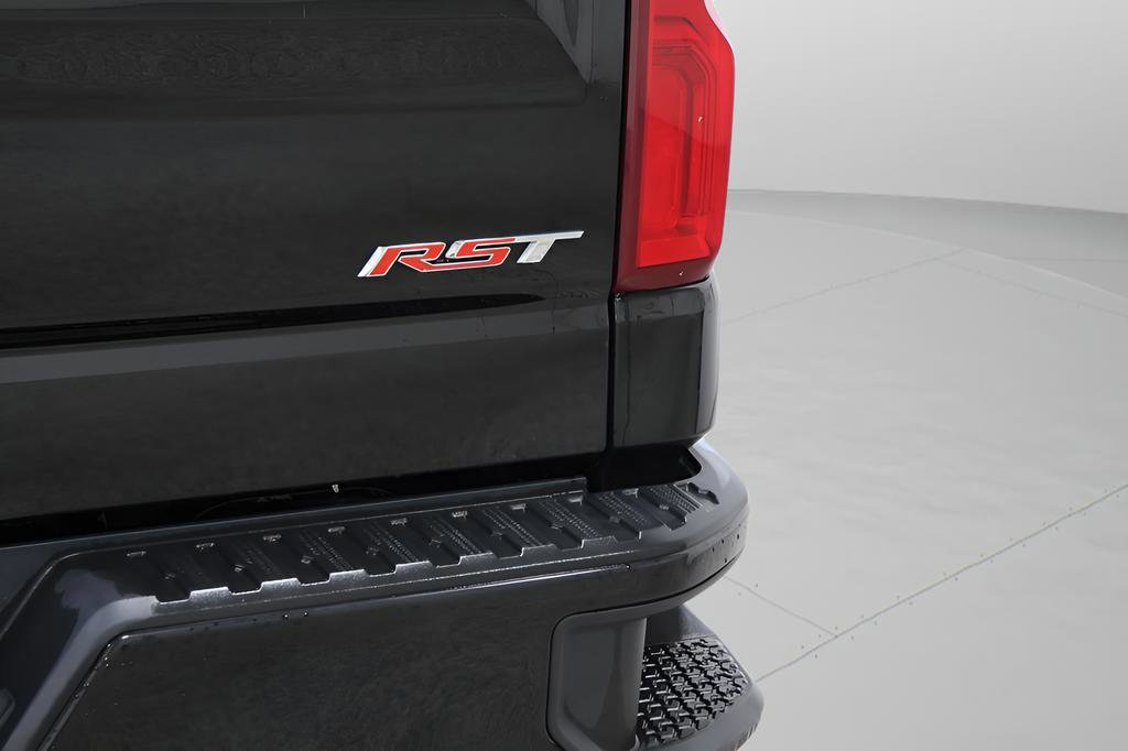 Used 2023 Chevrolet Silverado 1500 RST w/ Convenience Package II image 31