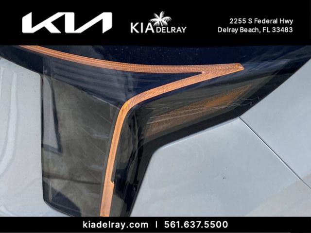 New 2026 Kia Carnival EX image 6