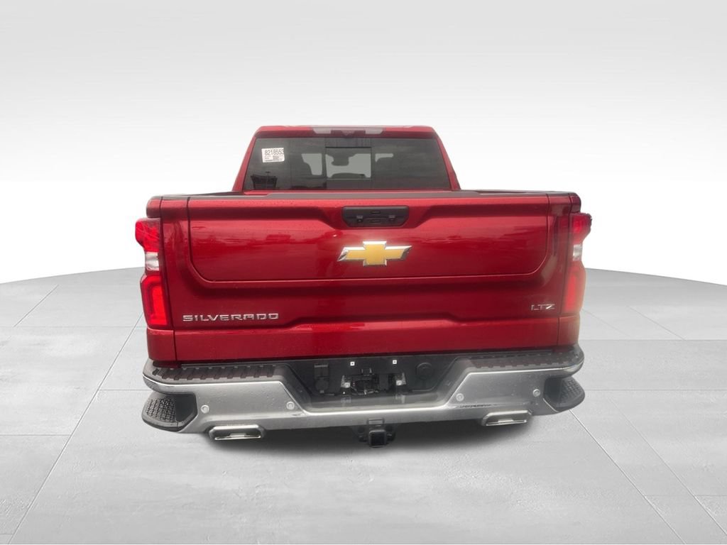 Used 2025 Chevrolet Silverado 1500 LTZ w/ Technology Package AWD/4WD image 40