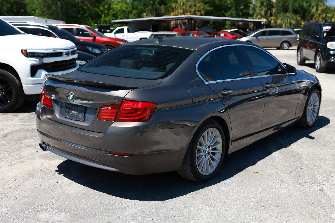 Used 2012 BMW 528i Sedan RWD image 11