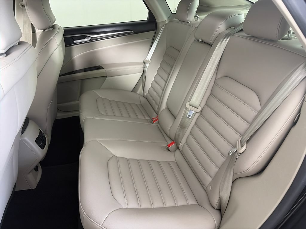Certified 2019 Ford Fusion SEL FWD image 13