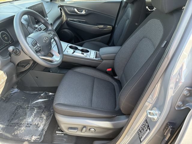 Used 2023 Hyundai Kona SE FWD image 9