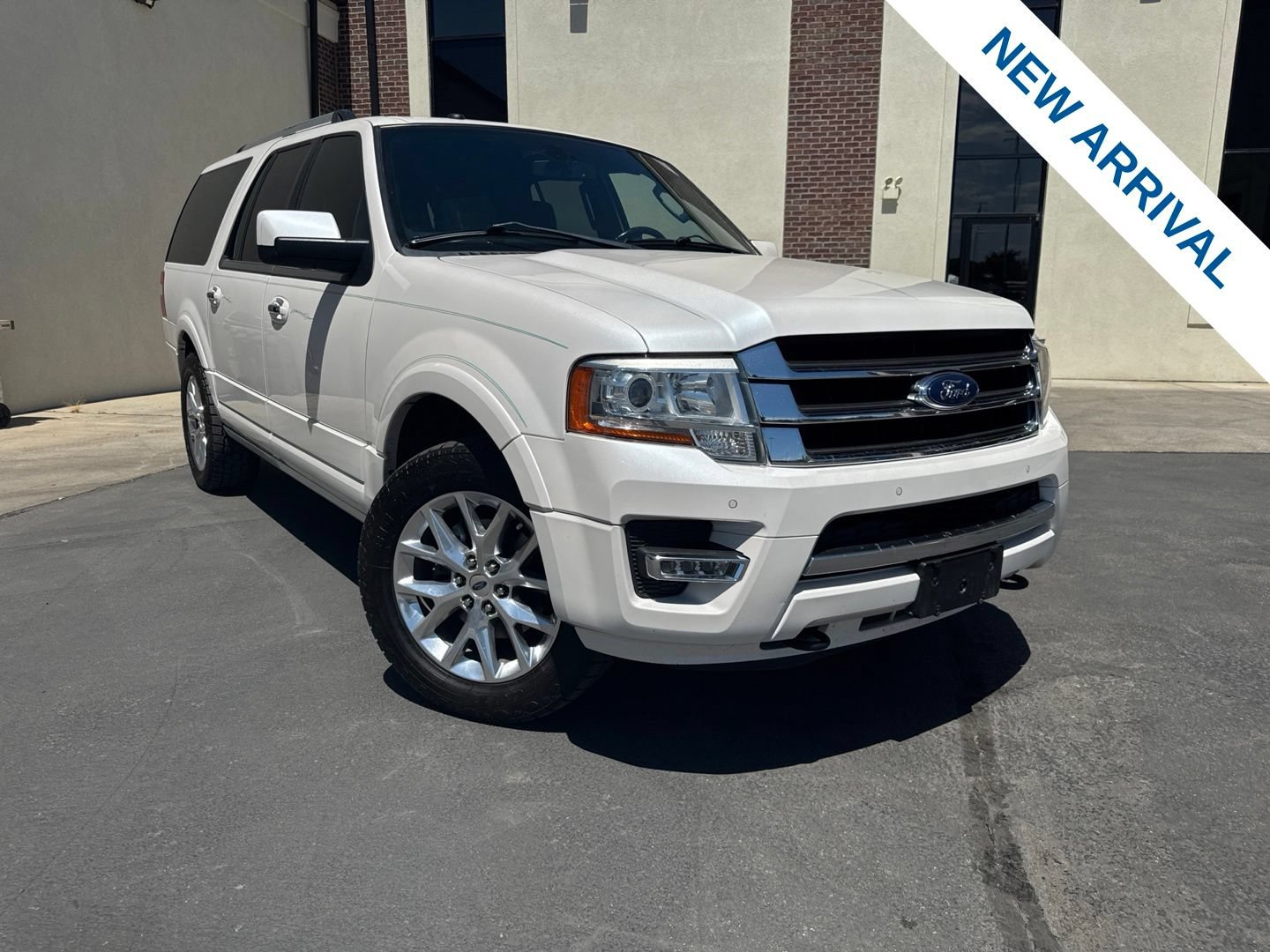 Used 2017 Ford Expedition EL Limited w/ Equipment Group 301A AWD/4WD image 1