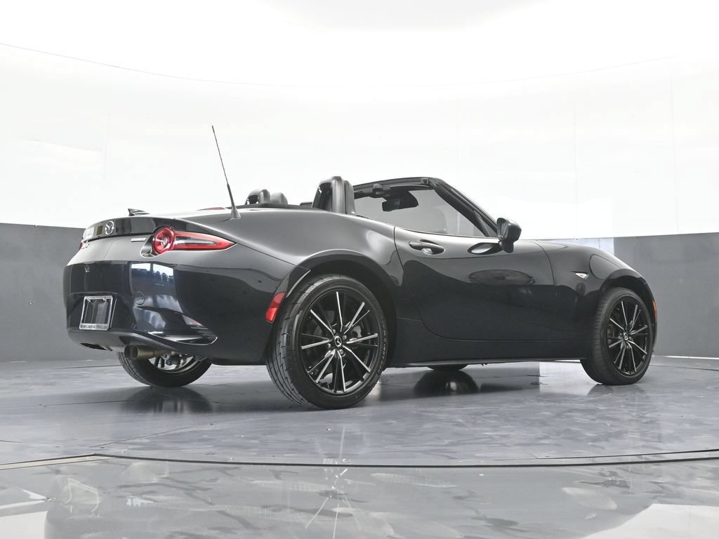 Used 2024 MAZDA MX-5 Miata Grand Touring w/ Weather Package RWD image 54