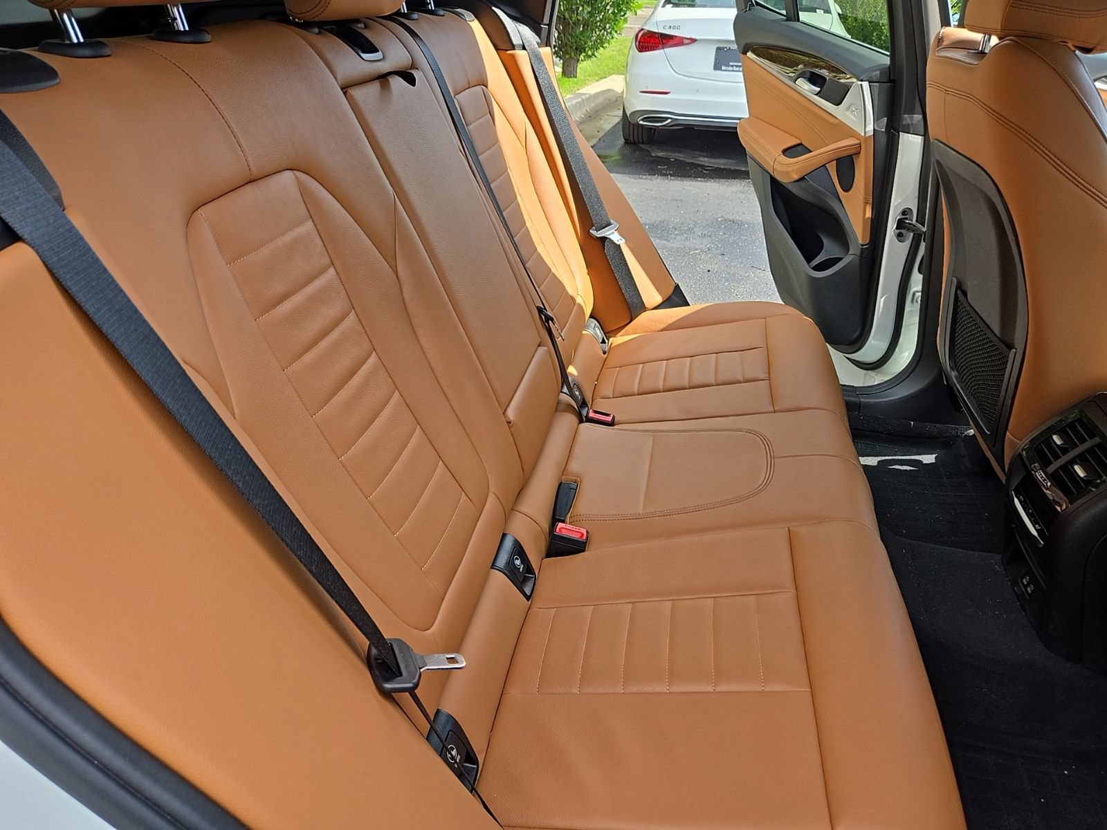 Used 2020 BMW X3 xDrive30i w/ Premium Package AWD/4WD image 11