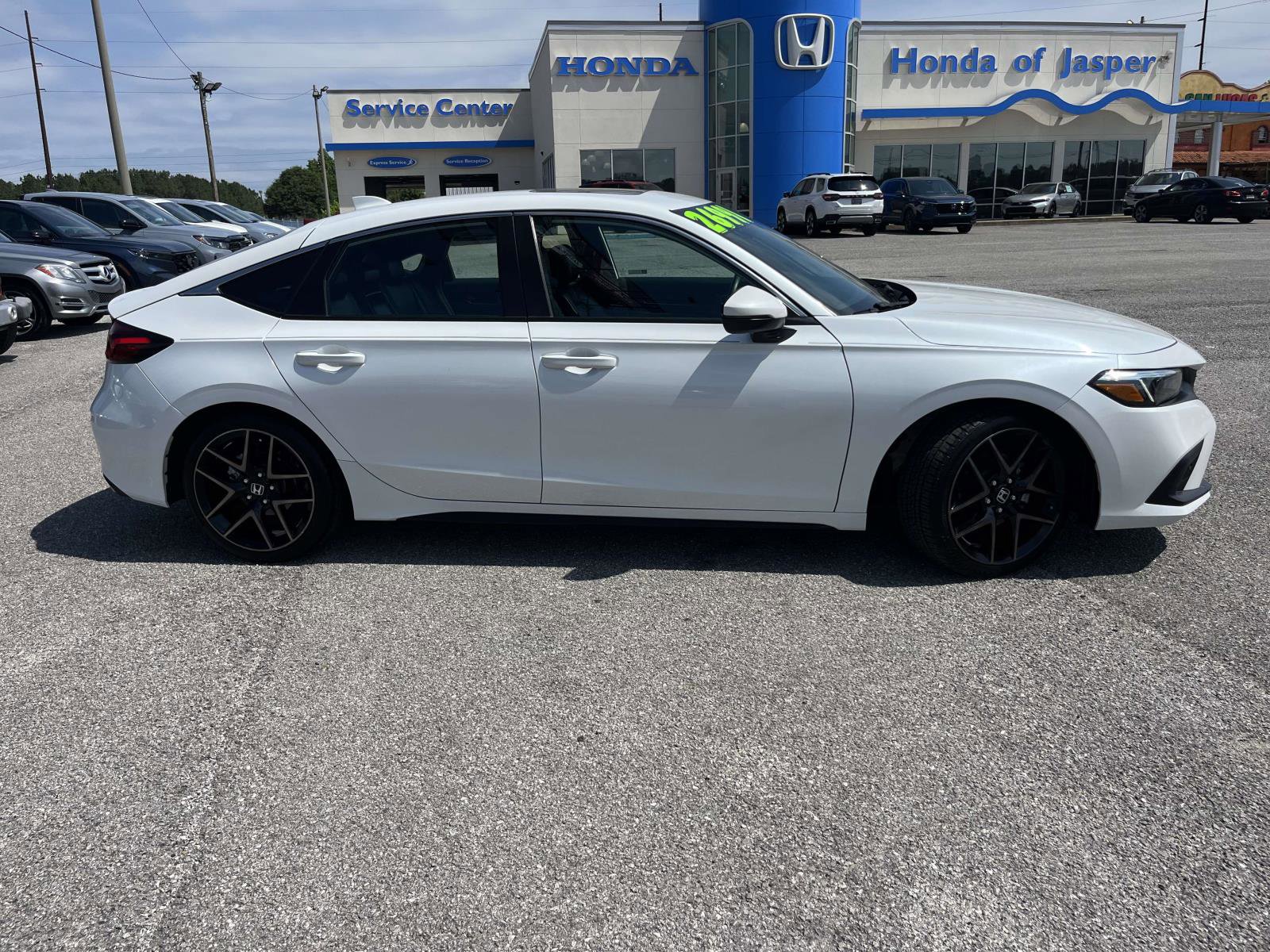 Used 2023 Honda Civic Sport Touring image 3