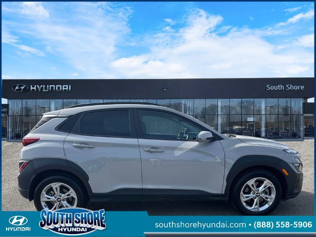 Certified 2023 Hyundai Kona SEL AWD/4WD image 5