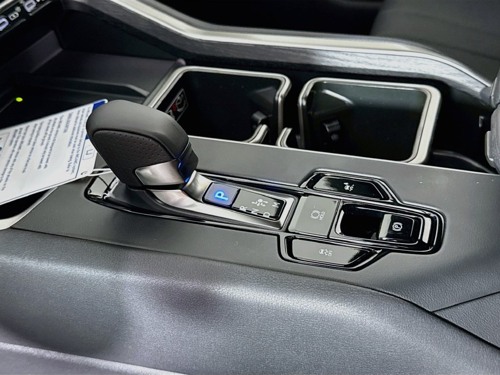 New 2026 Lexus TX 500h AWD w/ Technology Package image 15