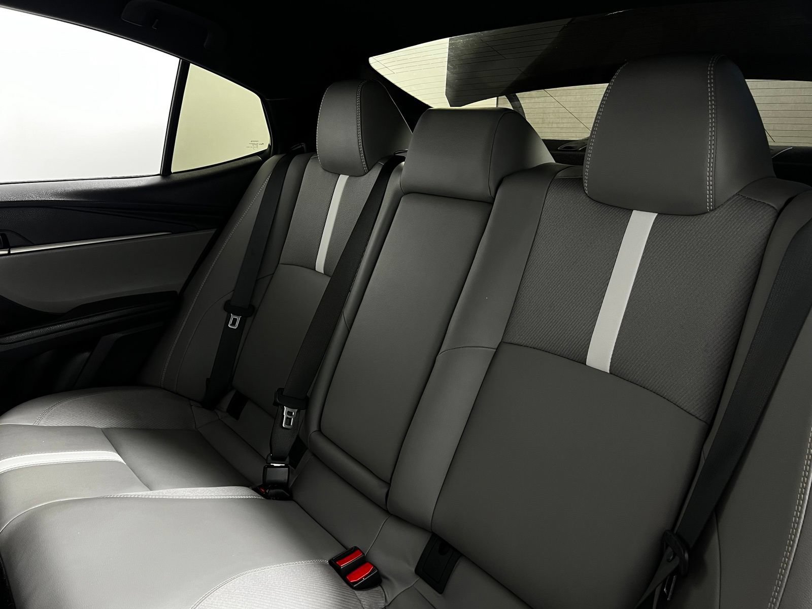 Certified 2025 Toyota Camry SE AWD/4WD image 22