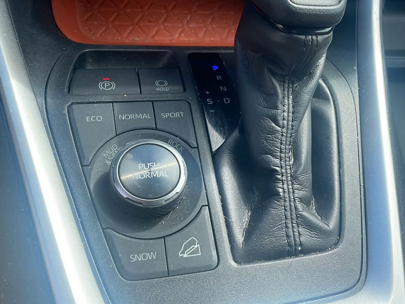 Used 2019 Toyota RAV4 Adventure w/ All Weather Liner Package AWD/4WD image 20