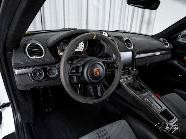Used 2023 Porsche 718 Cayman GT4 RS RWD image 33