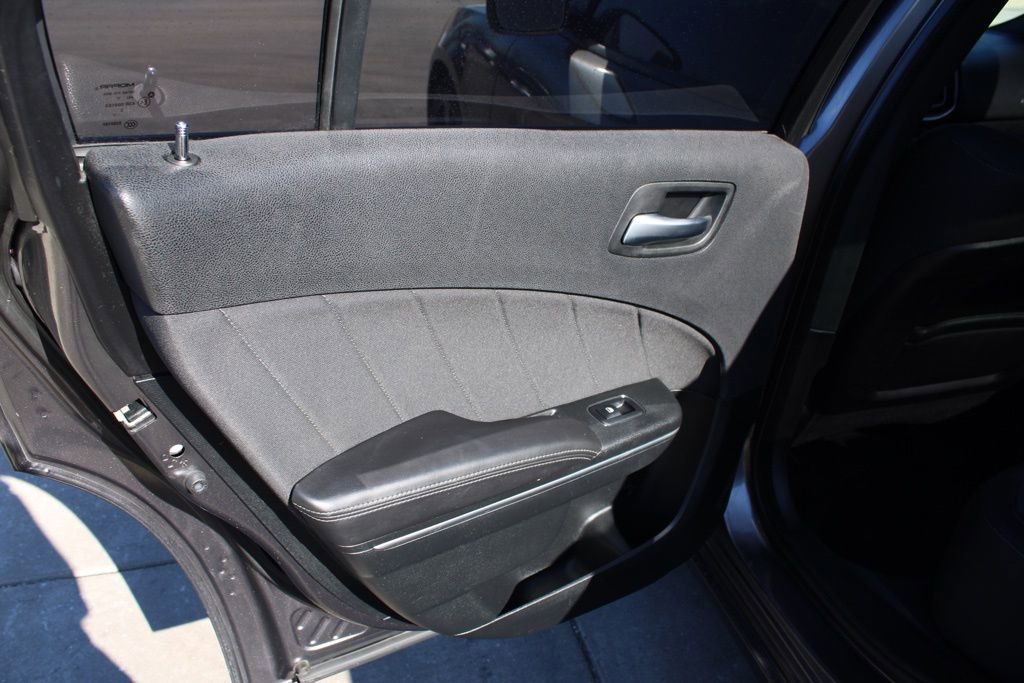 Used 2018 Dodge Charger R/T image 23