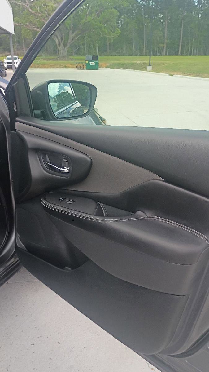 Used 2019 Nissan Murano SV image 19