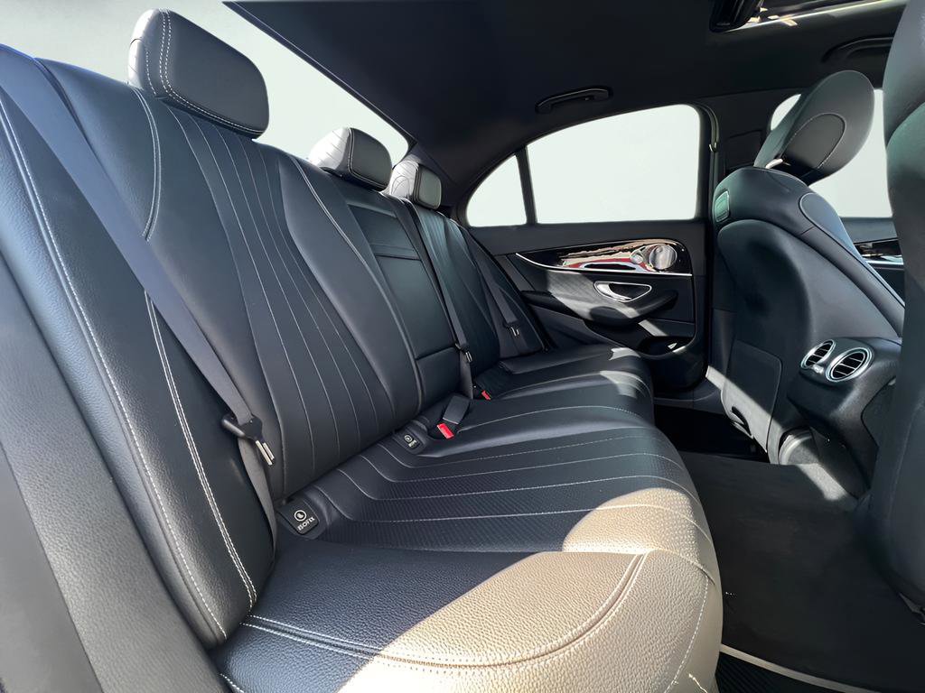 Used 2019 Mercedes-Benz E 300 image 30