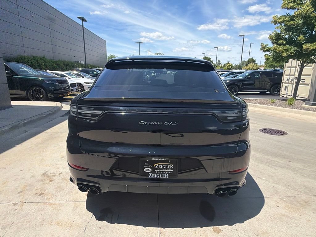 Used 2023 Porsche Cayenne GTS AWD/4WD image 4