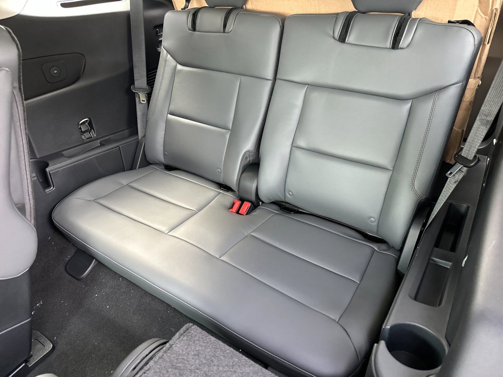 New 2026 Ford Explorer Active w/ Active Comfort Package image 17