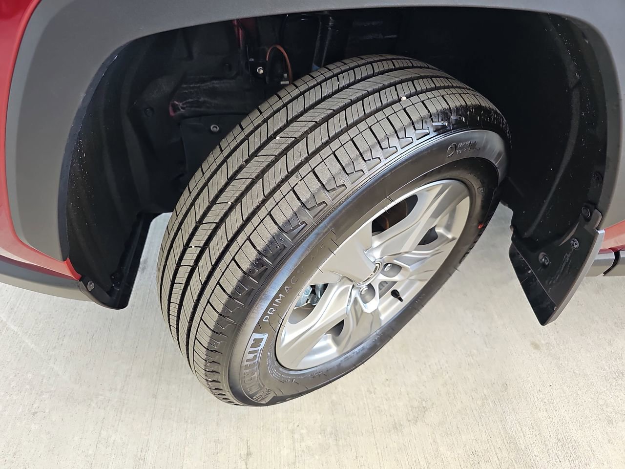 Used 2025 Toyota RAV4 XLE w/ Weather Package image 36