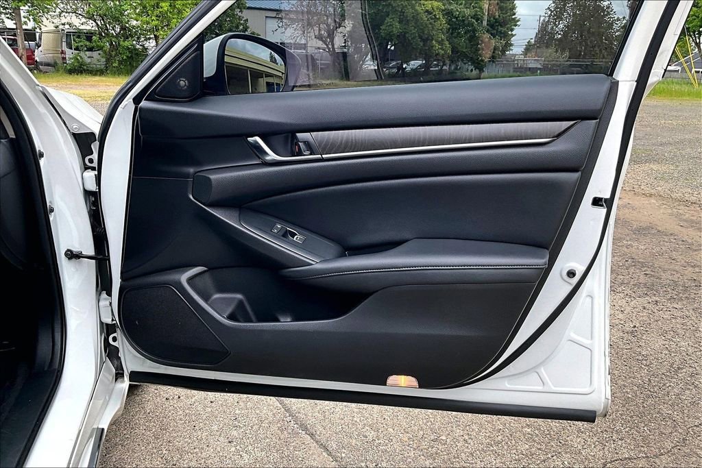 Used 2021 Honda Accord EX-L image 23