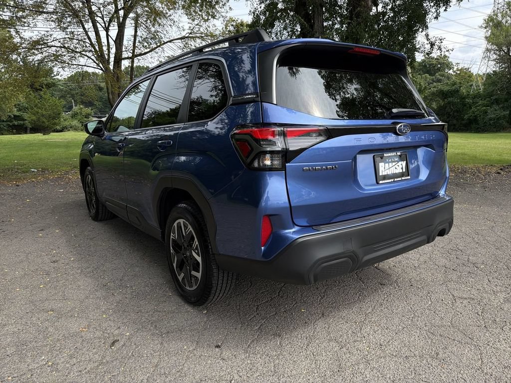 Used 2026 Subaru Forester Premium AWD/4WD image 6