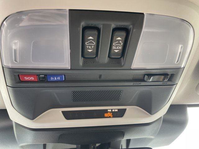 New 2026 Subaru Crosstrek 2.0i Premium image 18