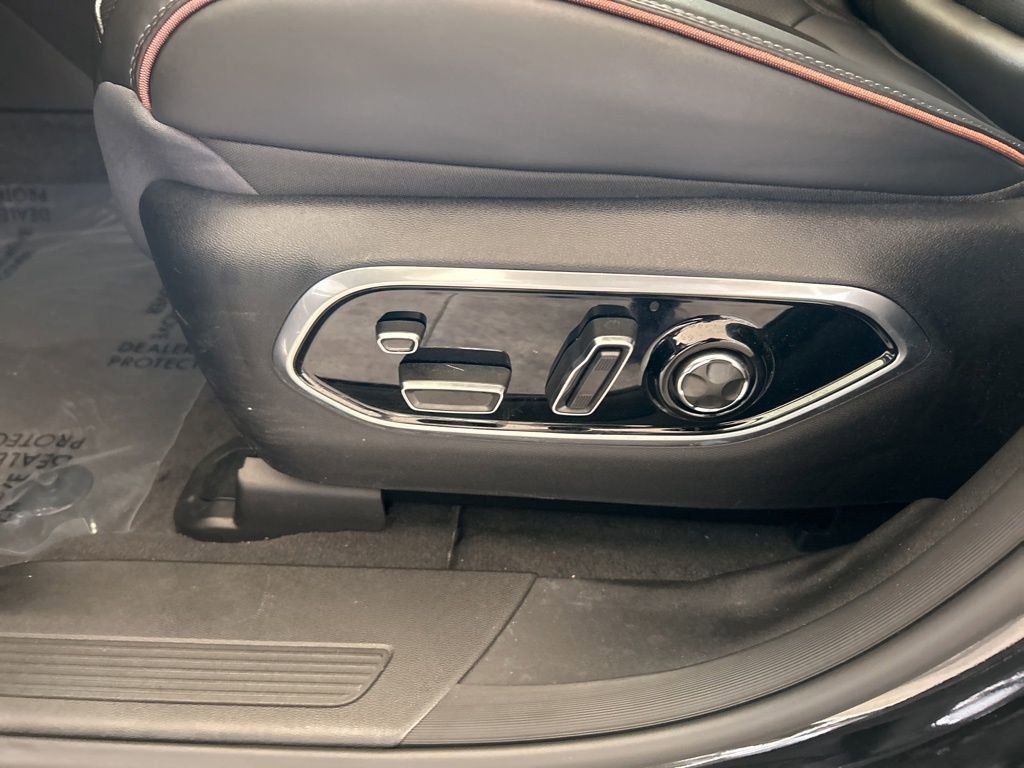 Used 2024 Jeep Wagoneer Launch Edition image 49