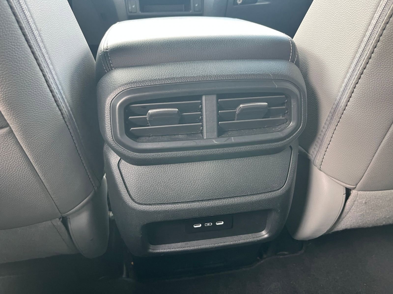 Used 2024 Honda Passport EX-L image 25