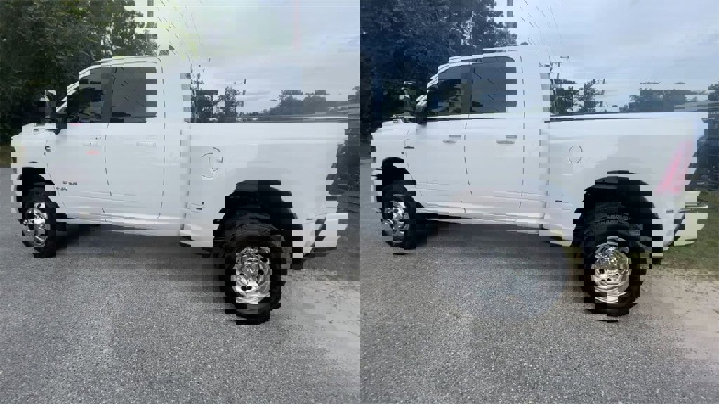 New 2026 RAM 3500 Laramie w/ Max Tow Package image 5