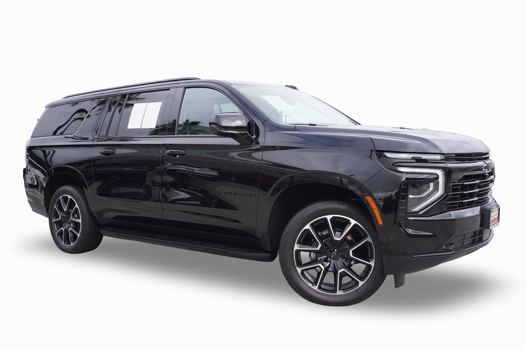 Used 2025 Chevrolet Suburban RST