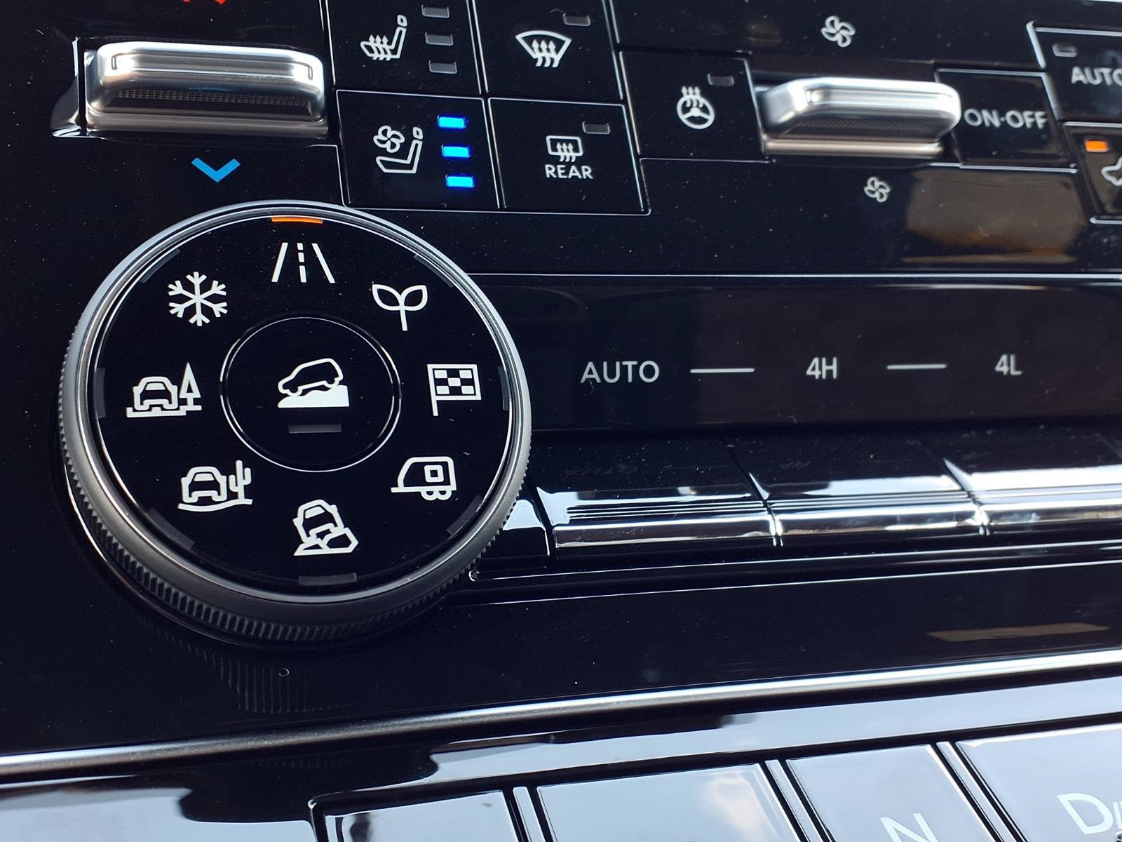 New 2026 Nissan Armada Platinum AWD/4WD image 18
