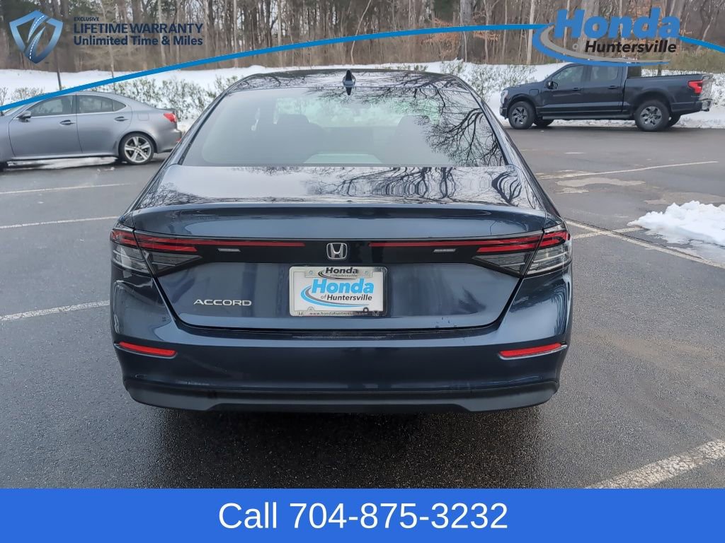 Used 2024 Honda Accord EX image 7