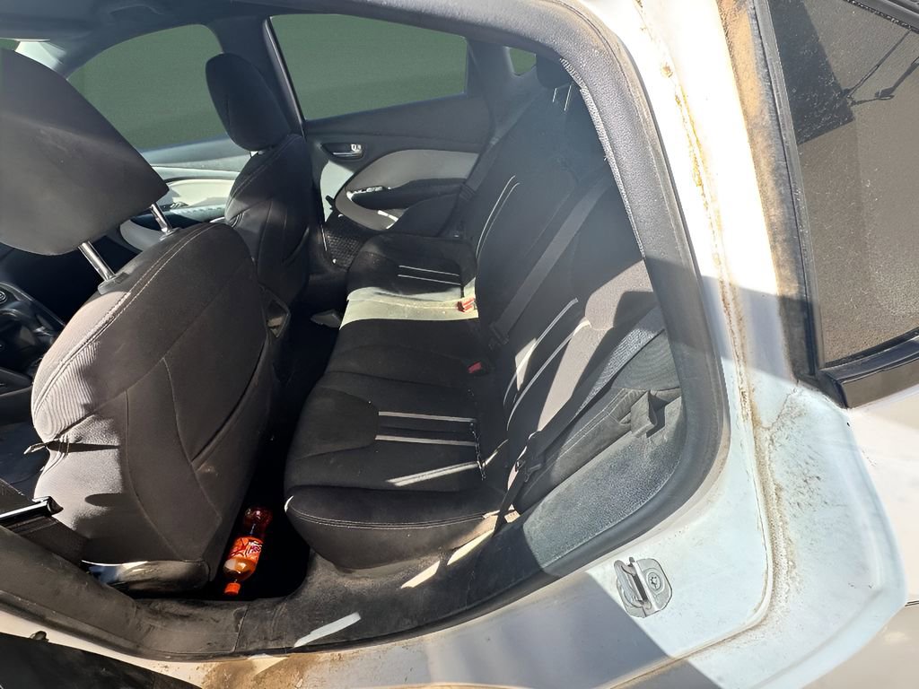 Used 2014 Dodge Dart SXT image 8