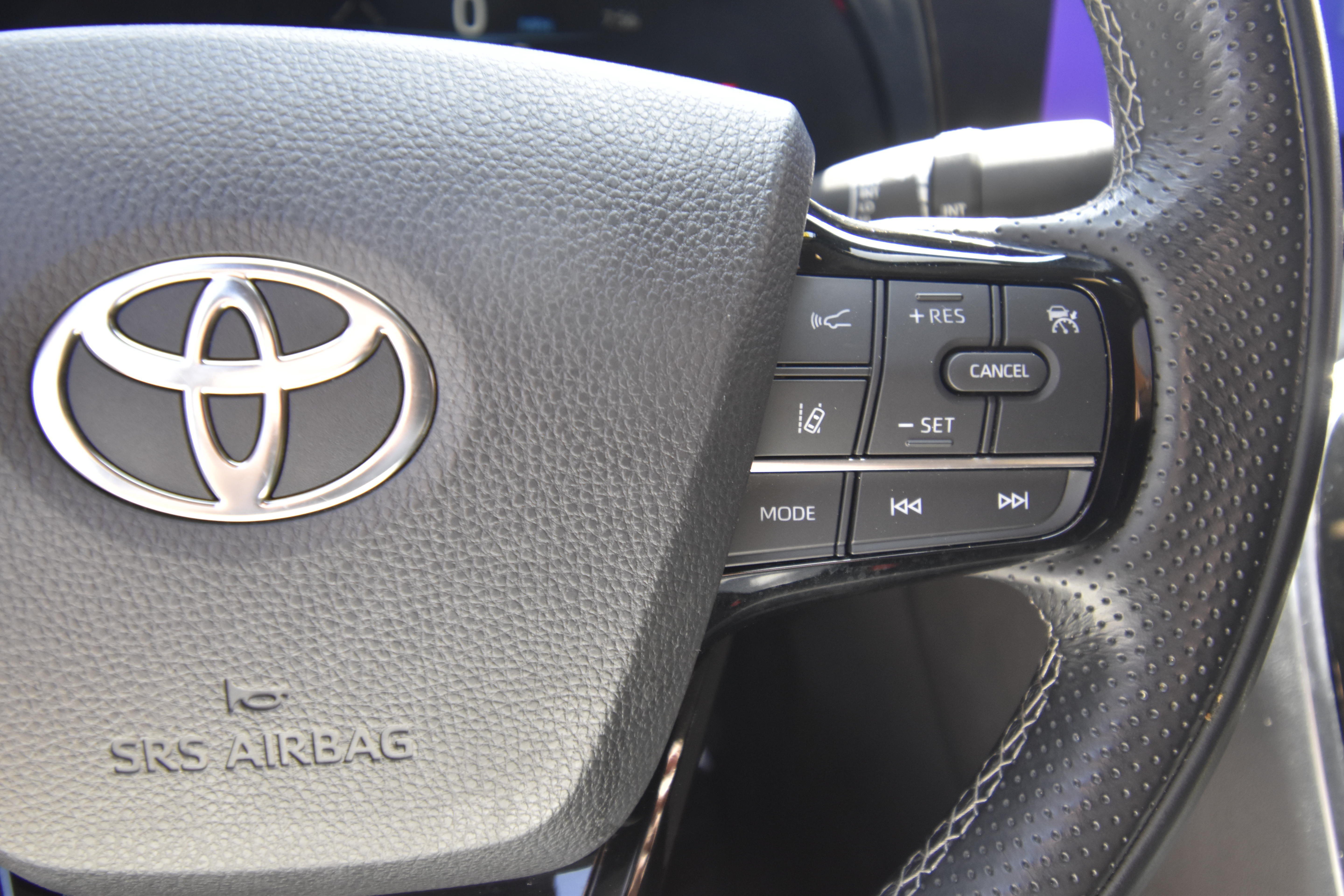 Used 2023 Toyota Mirai w/ Advanced Technology Package RWD image 16