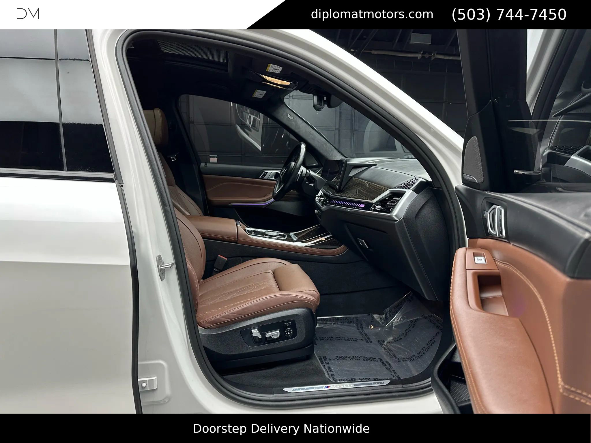 Used 2024 BMW X7 M60i w/ Executive Package image 21