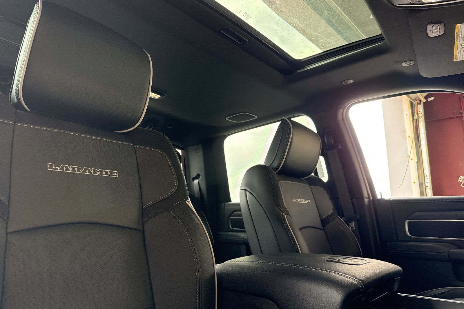 New 2026 RAM 3500 Laramie AWD/4WD image 16