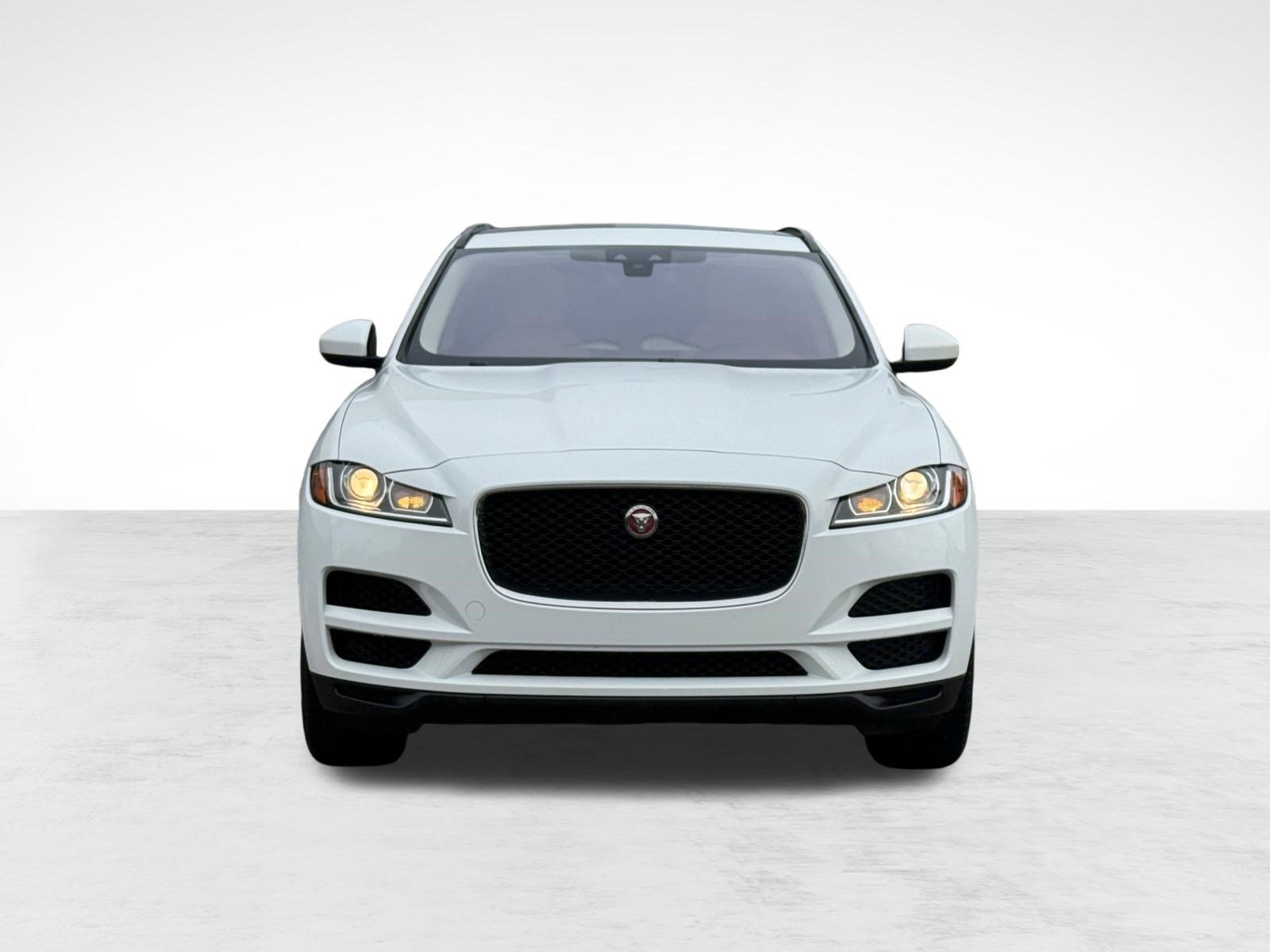 Used 2018 Jaguar F-PACE Premium AWD/4WD image 6